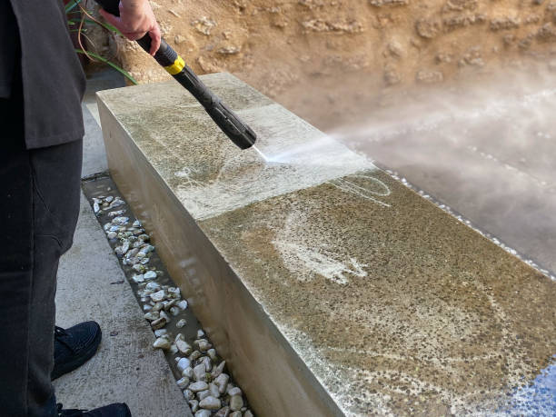 Best Concrete Pressure Washing  in Batesville, IN